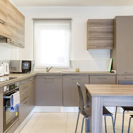 Lovely Designer 3br With Private Terrace With Bbq By 360 Estates Apartment *