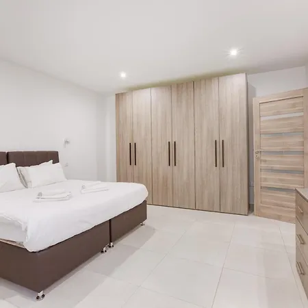 Lovely Designer 3br With Private Terrace With Bbq By 360 Estates