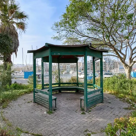 Apartman Lovely Designer 3br With Private Terrace With Bbq By 360 Estates Pietà