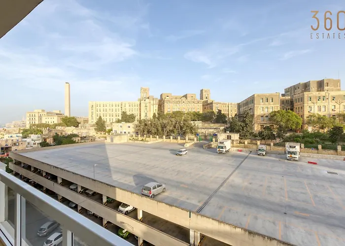 Lovely Designer 3br With Private Terrace With Bbq By 360 Estates